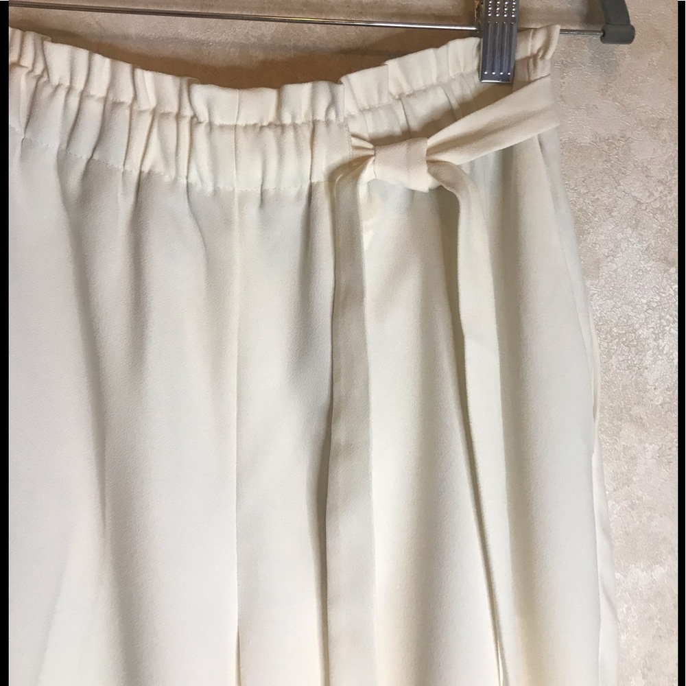 Express pants - Picture 3 of 3